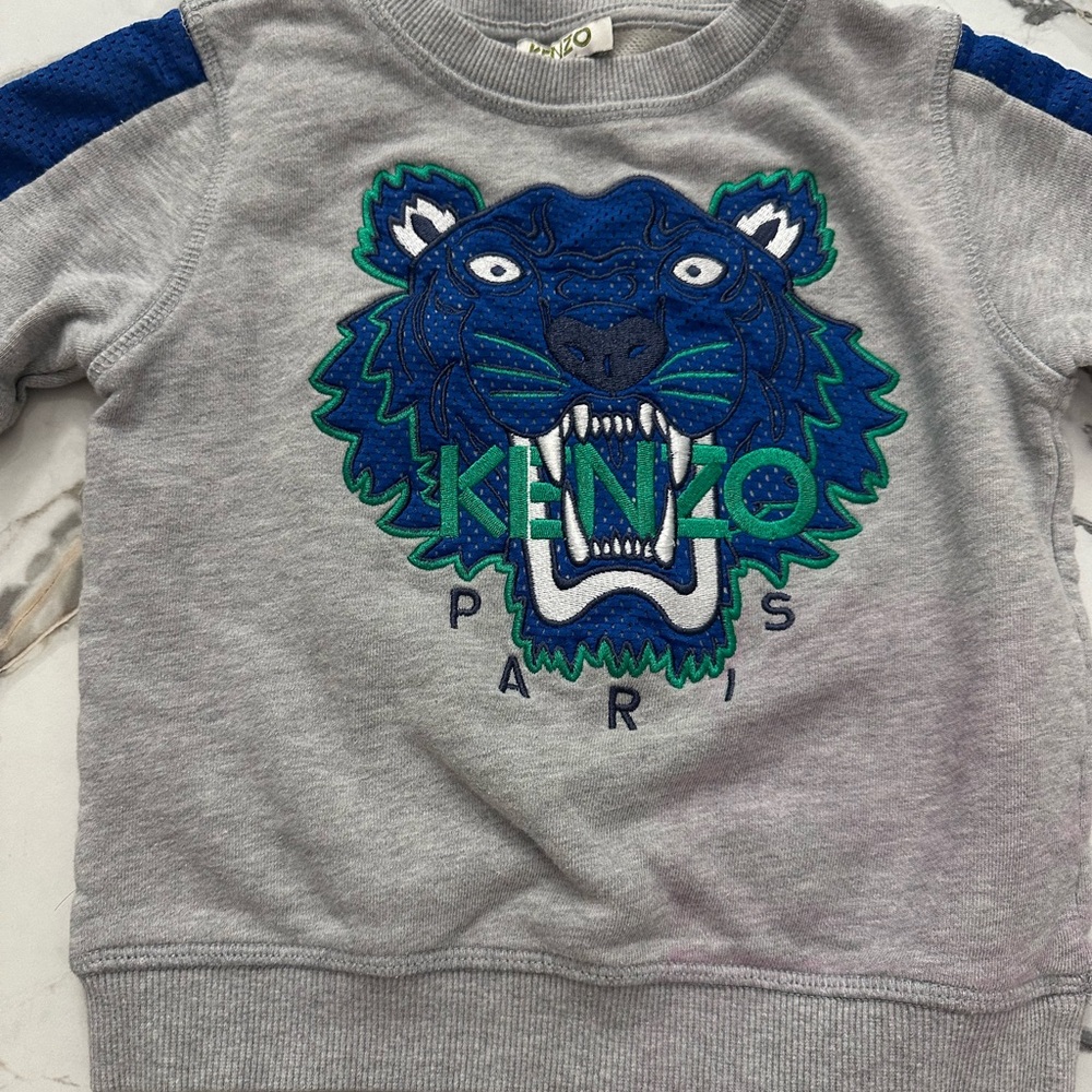 Kenzo kid sweaters. Size 4A/104.